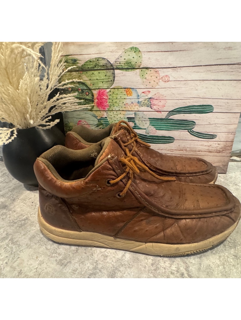 Roper Men’s Ostrich-print Moc Toe shoes, size 11